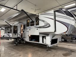 2022 Grand Design Solitude 373FB Front Bath Fifth Wheel!