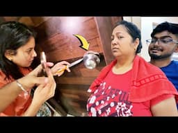 Rishi Bathroom mein Lock hogaya
