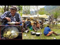 shepherd people are enjoying  lamb meat curry in their lunch || shepherd life of Nepal