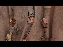 Des dizaines de milliers d'Afghans rentrent du Pakistan après la date limite du retour