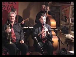 Vintage Jazzmen play "Les Oignons"