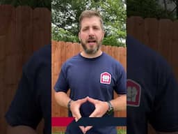 Is your fence turning green? You’re not alone. #shorts