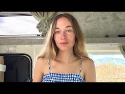 MY MINIMALIST BEAUTY ROUTINE (while travelling)