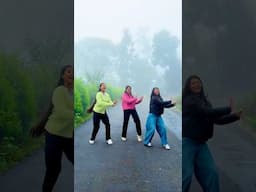Ye Ishq Hain ♥️ #dance #trendingonshorts #bongposto #youtubeshorts #shortvideo