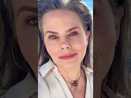 Maria Cândida assume novo namorado e anuncia casamento
