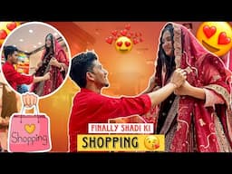 FINALLY सादी की SHOPPING हो गयी 🥰💝|| On Public Prank