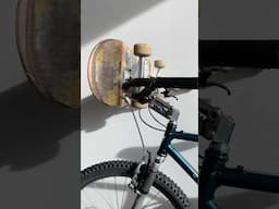 How to carry a skateboard on your bike #bike #skate #rack #cycling