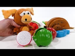 Moose Wants a Picnic! Food Sorting Toy Learning Video for Kids!