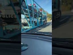 パトカー新車？？？