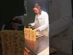 Watch me cut 11lbs of SUNWISE 🌞 soap super fast!  #soapbar #soaps #soapmaker #barsoap #naturalsoaps